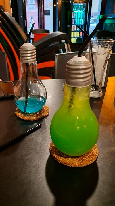 Multiverso bar friki en zaragoza